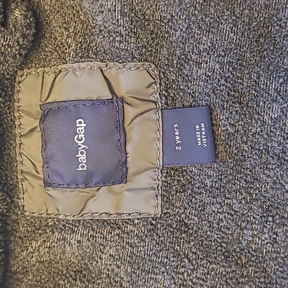 Baby Gap Boys 2T Quilted Jacket - Picture 3 of 4